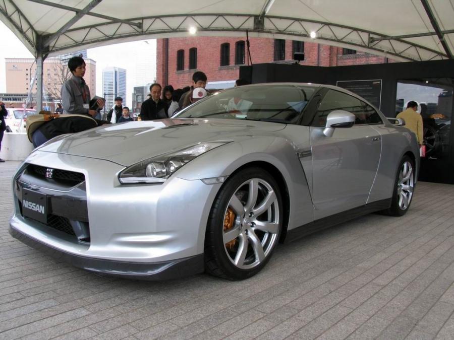  Nissan GT-R Super Gt 2008 года  (фото 17 из 31)
